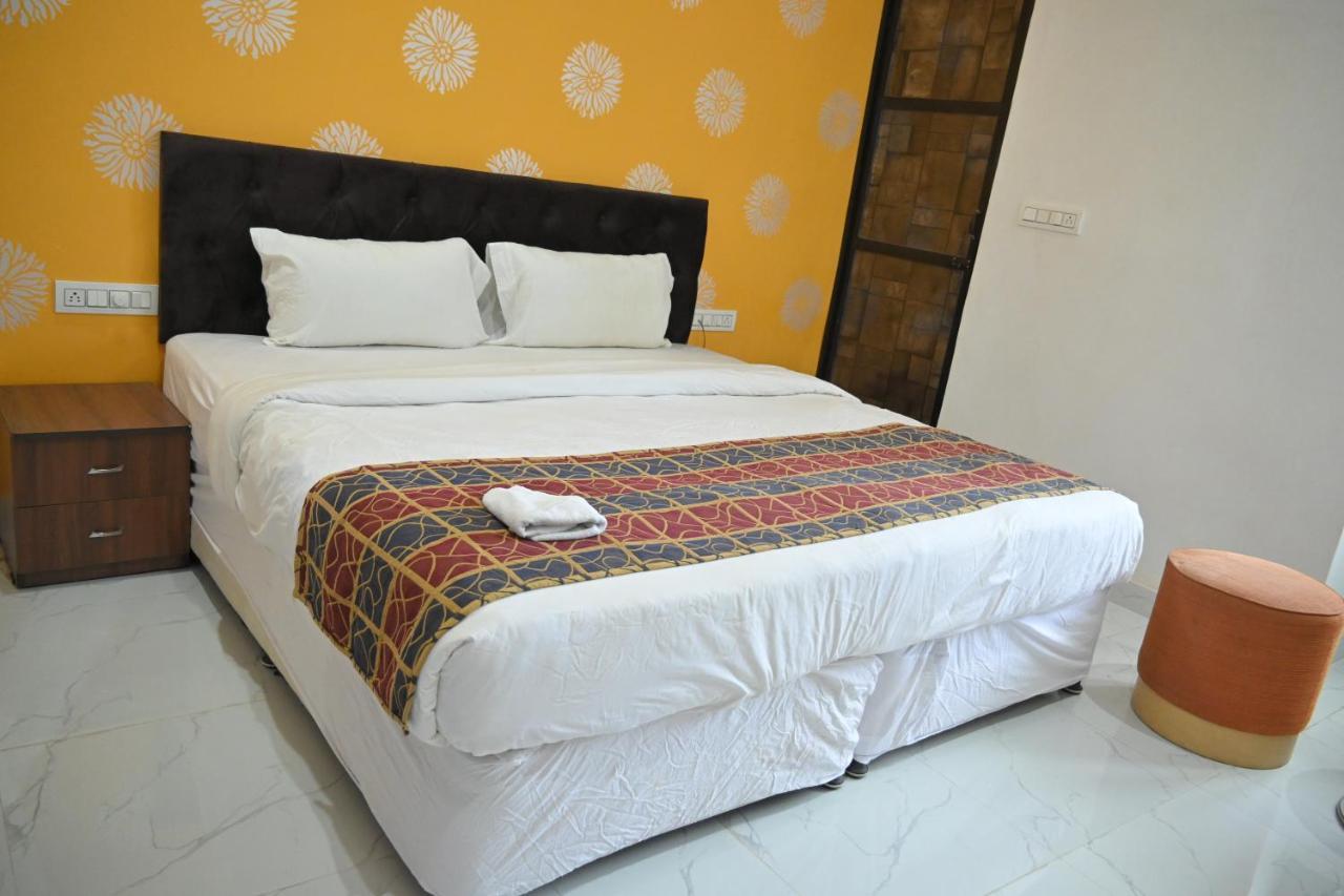 Hotel Apni Haveli Udaipur Eksteriør billede