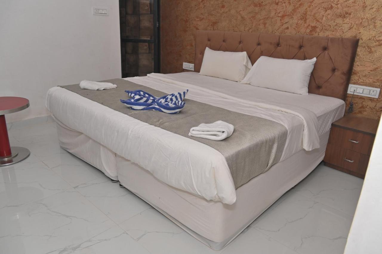 Hotel Apni Haveli Udaipur Eksteriør billede